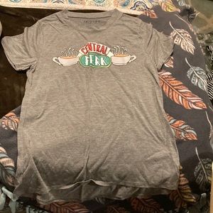 F•R•I•E•N•D•S tee shirt